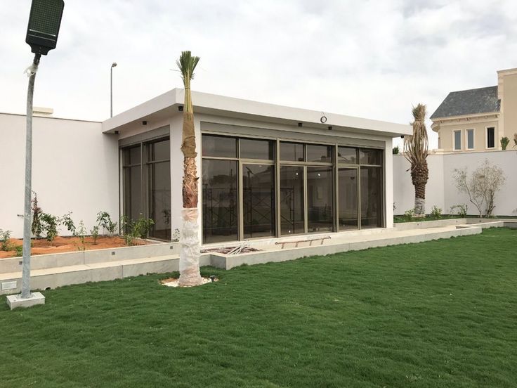 بناء ملاحق
